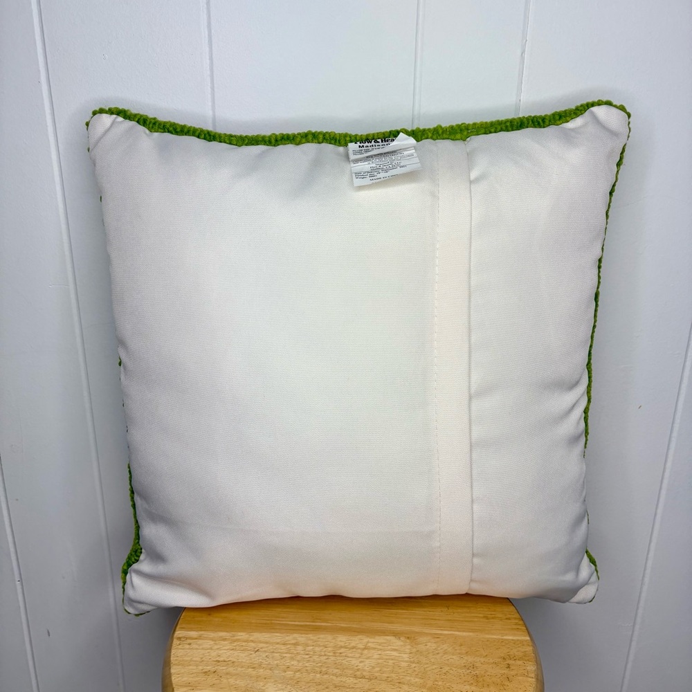 🦋Plow & Hearth Needlepoint Latch Hook Pillow Butterfly Summer Decor Vintage Look - Picture 4 of 8